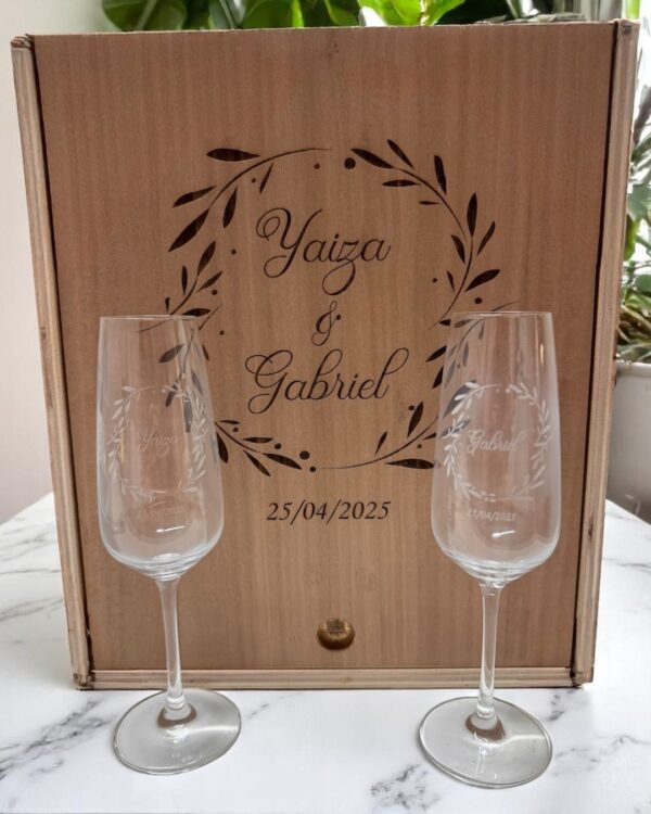 COPAS DE CRISTAL GRABADAS DE VINO DE CHAMPAN BODAS PERSONALIZADAS BRINDIS QUE TIERNO LAS PALMAS CANARIAS GRABADO Y CORTE LASER
