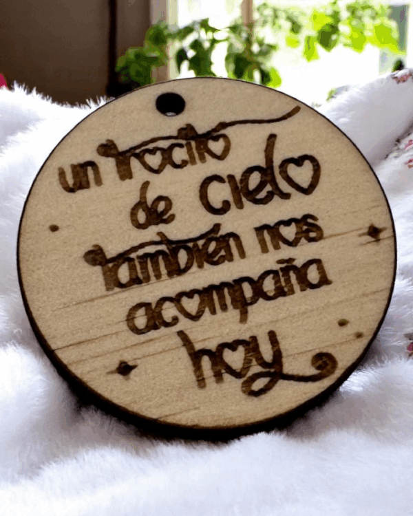 PLACA PARA RAMO DE NOVIA UN TROCITO DE CIELO TAMBIEN NOS ACOMPANA HOY BODAS PERSONALIZADAS LAS PALMAS QUE TIERNO CANARIAS FLORES RECUERDO